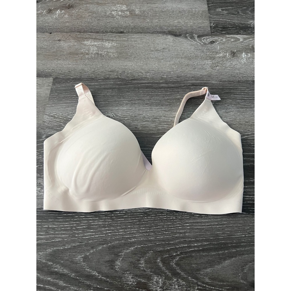 NEW Victoria's Secret Push-Up Bra Womens M-DD Beige Wireless Smooth Seamless